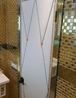 _versace_ bathroom 2.jpeg