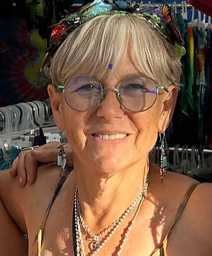 Pip Howard Biography