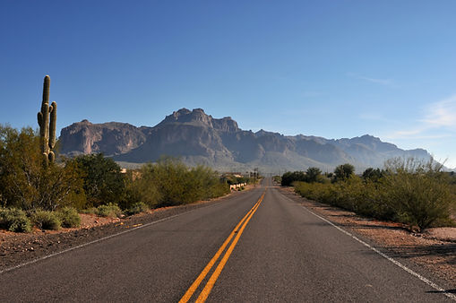 Highway in Arizona Desert.jpg