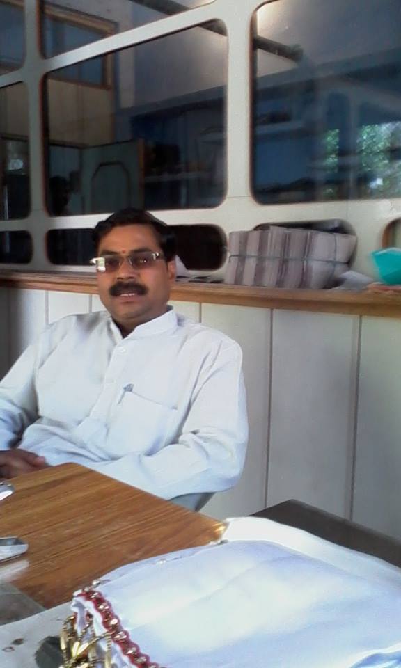 Writer: Shashi Kant Singh