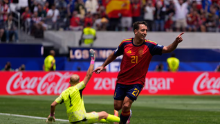 España golea 3-0 a Austria y sella su clasificación a los octavos de final del Mundial