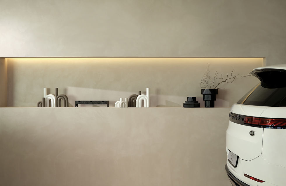 JLR Rangerover Boutique in Starfield Hanam