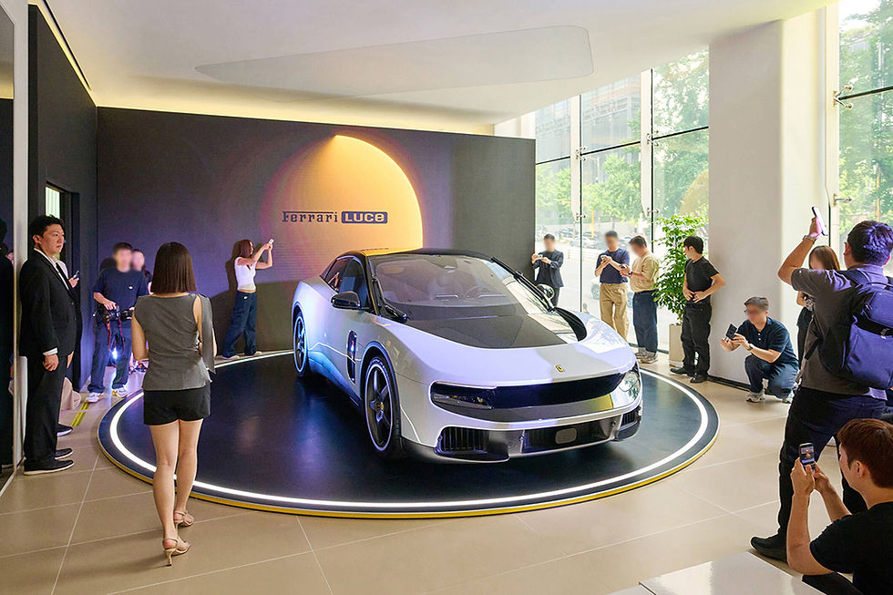 Ferrari Luce