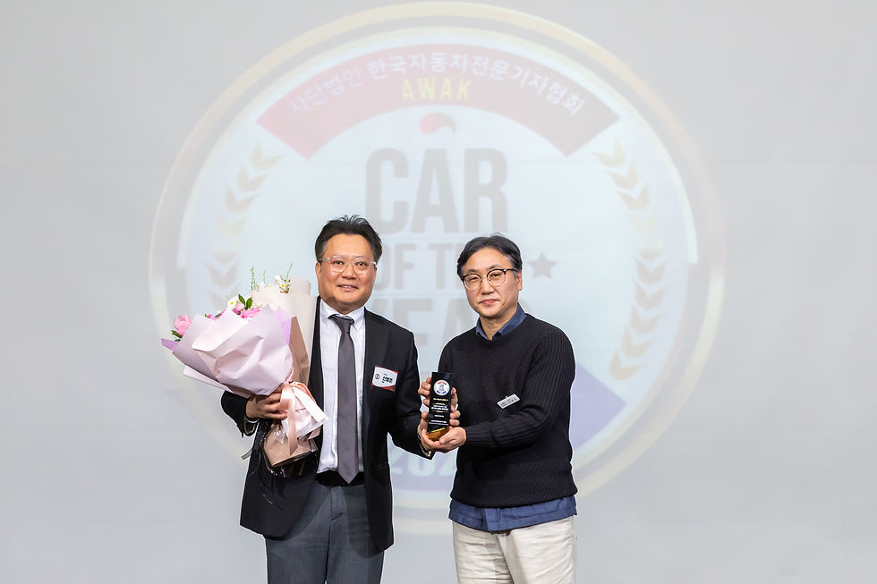 Beomjun Shin, Marketing Team Manager / Yeongsun Ha, Editor in Cheif Dailycar
