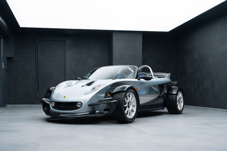 Lotus 340R
