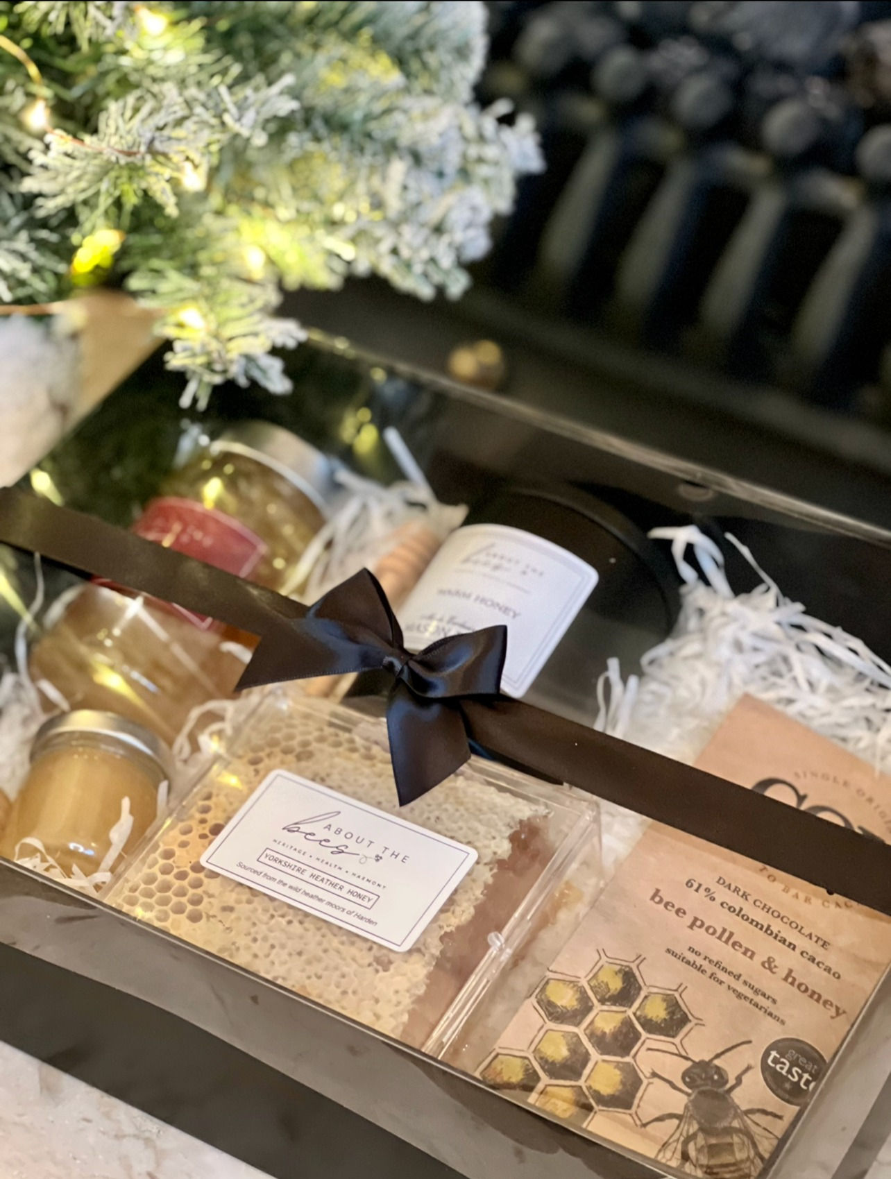 Exclusive Christmas Honey Hamper