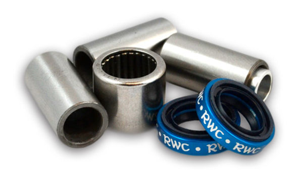 Enduro needle bearing clearance