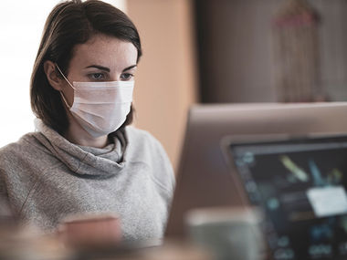 Uresničuje se scenarij študija na daljavo