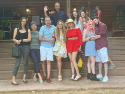Az Wine tours Private group bookings with lunch Blasian Wine tours