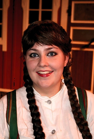 KETOOLAT JAKELTA EKAT (56 of 24)_edited.jpg