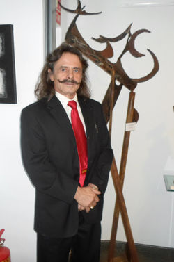 Toro Enamorao de La Luna