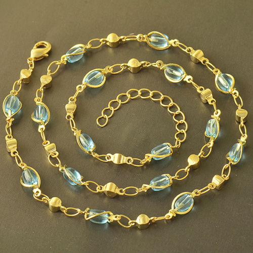 Elegante Collar Redondo Cubic Zirconia azul 9k Oro Amarillo