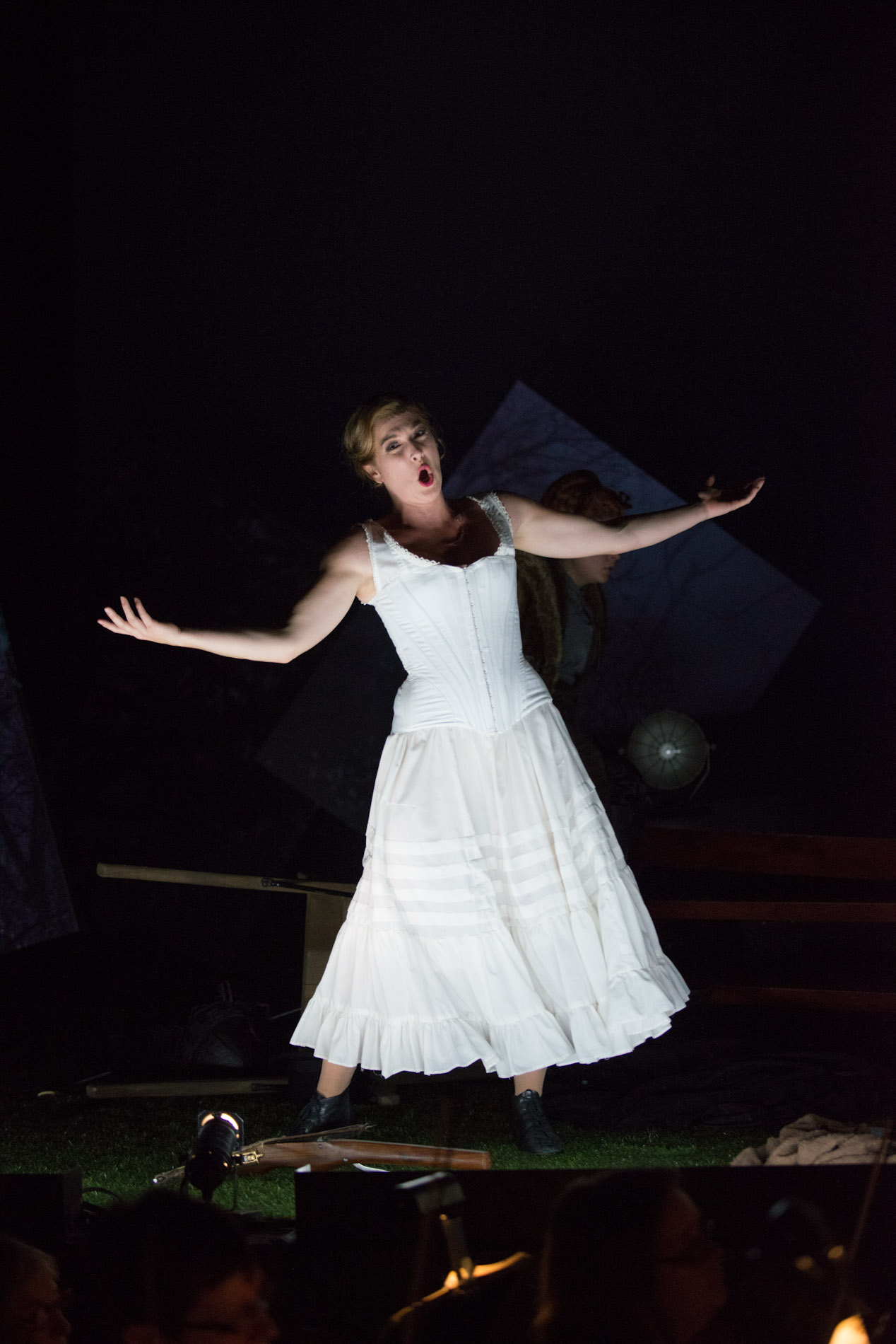 Jennifer Cherest soprano performance