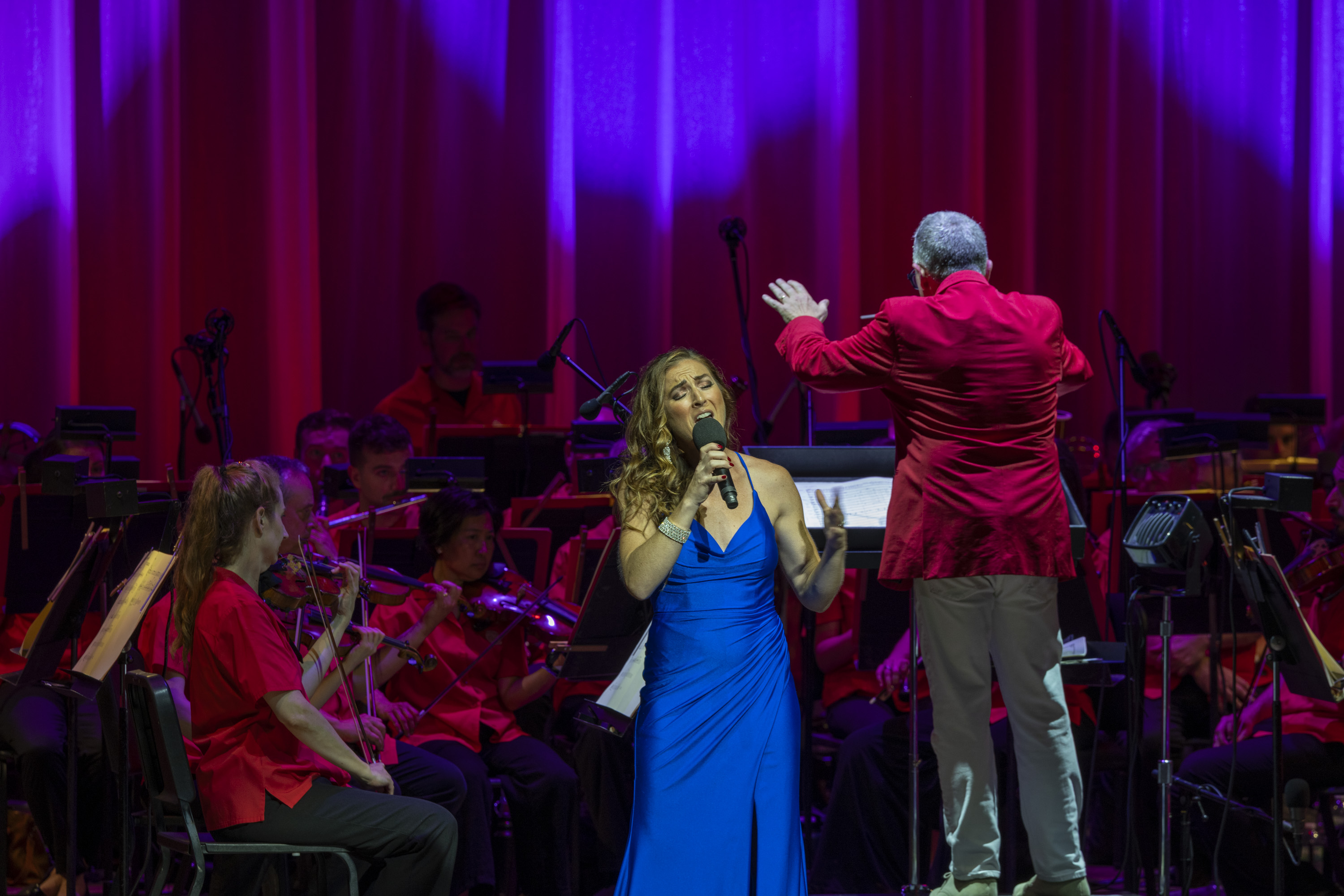 Jennifer Cherest soprano performance