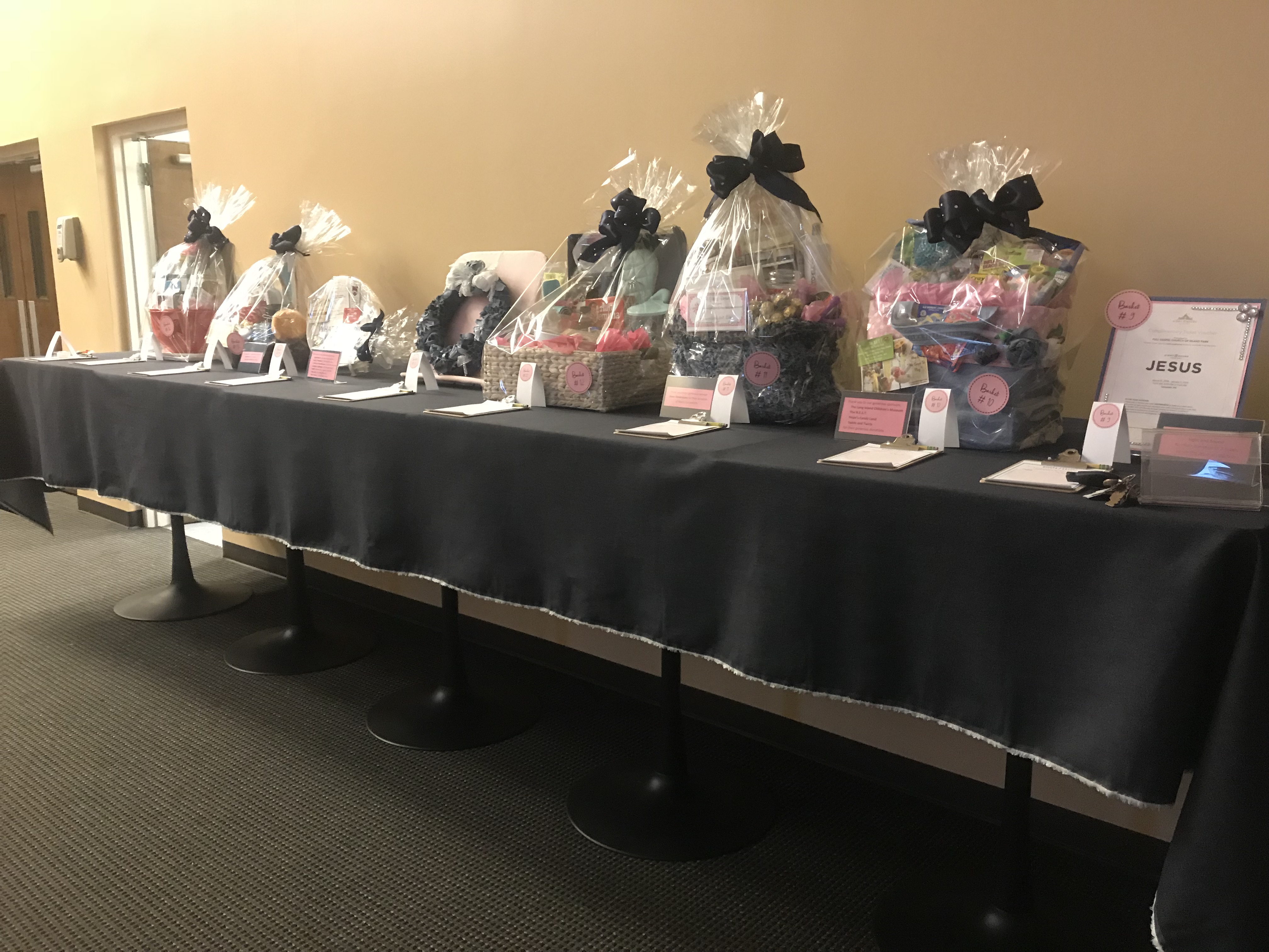 Denim & Diamonds Fundraiser 2018