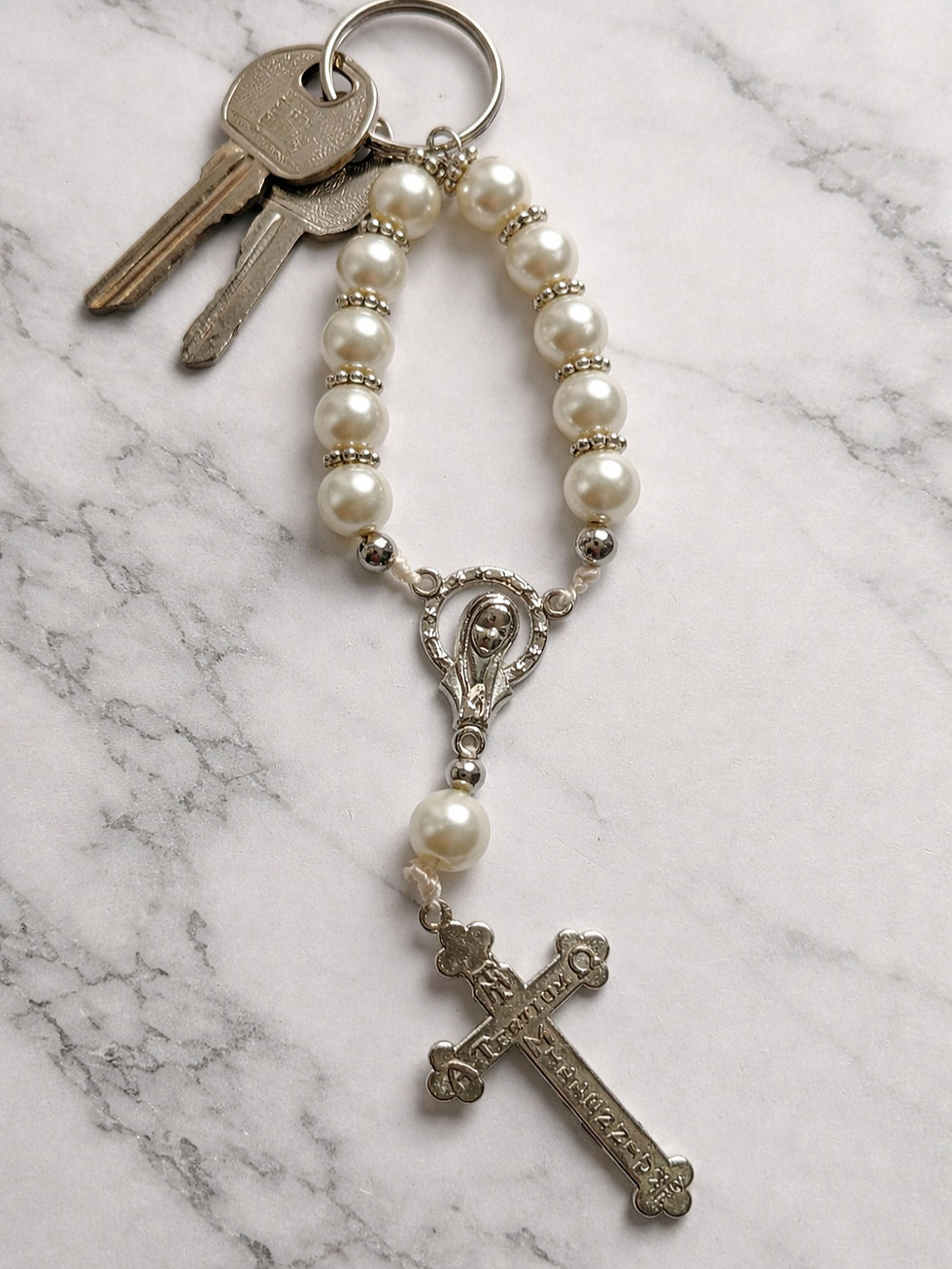 Miniatura: Llavero de la Virgen en perlas de 10mm