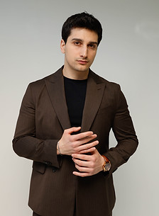 _30A5680_edited.jpg