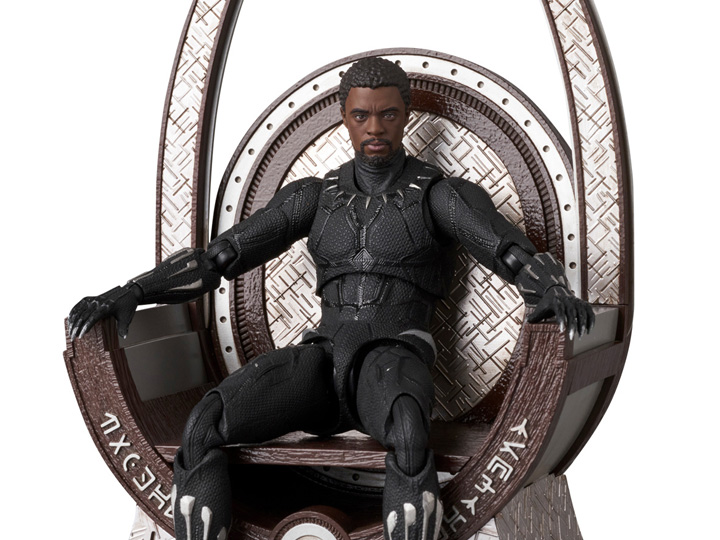 Medicom MAFEX Marvel MCU Black Panther ver 1.5 with Throne