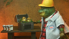 NECA Dinosaurs Ultimate WESAYSO 'Tree Pusher' Earl Sinclair