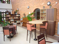 piano bar