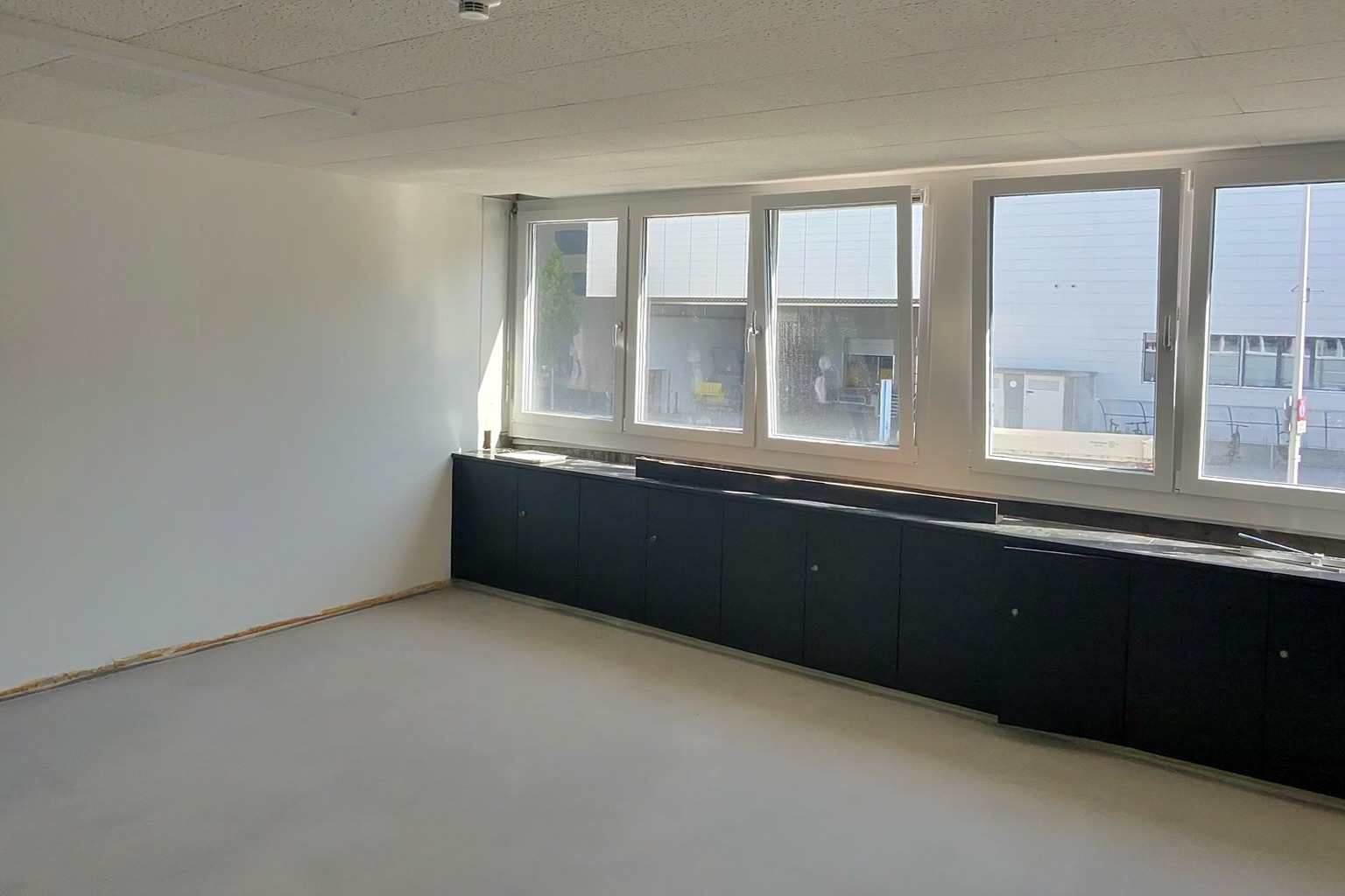 Arbeiten statt Angeben – Reinach fürs Büro fürs echte Leben
