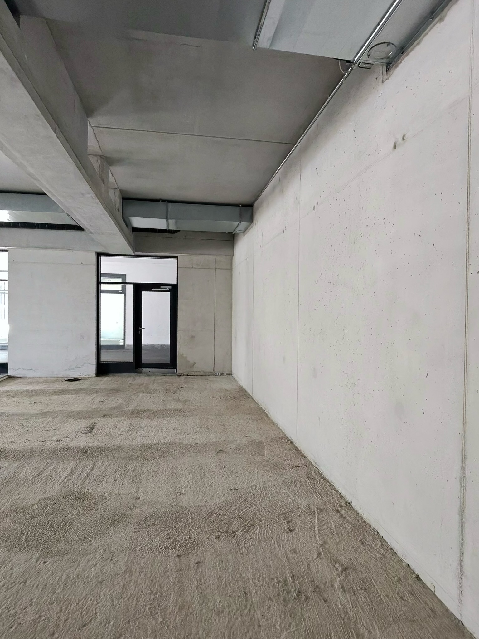 398 m² mit Nachbarn, die täglich Kundschaft bringen