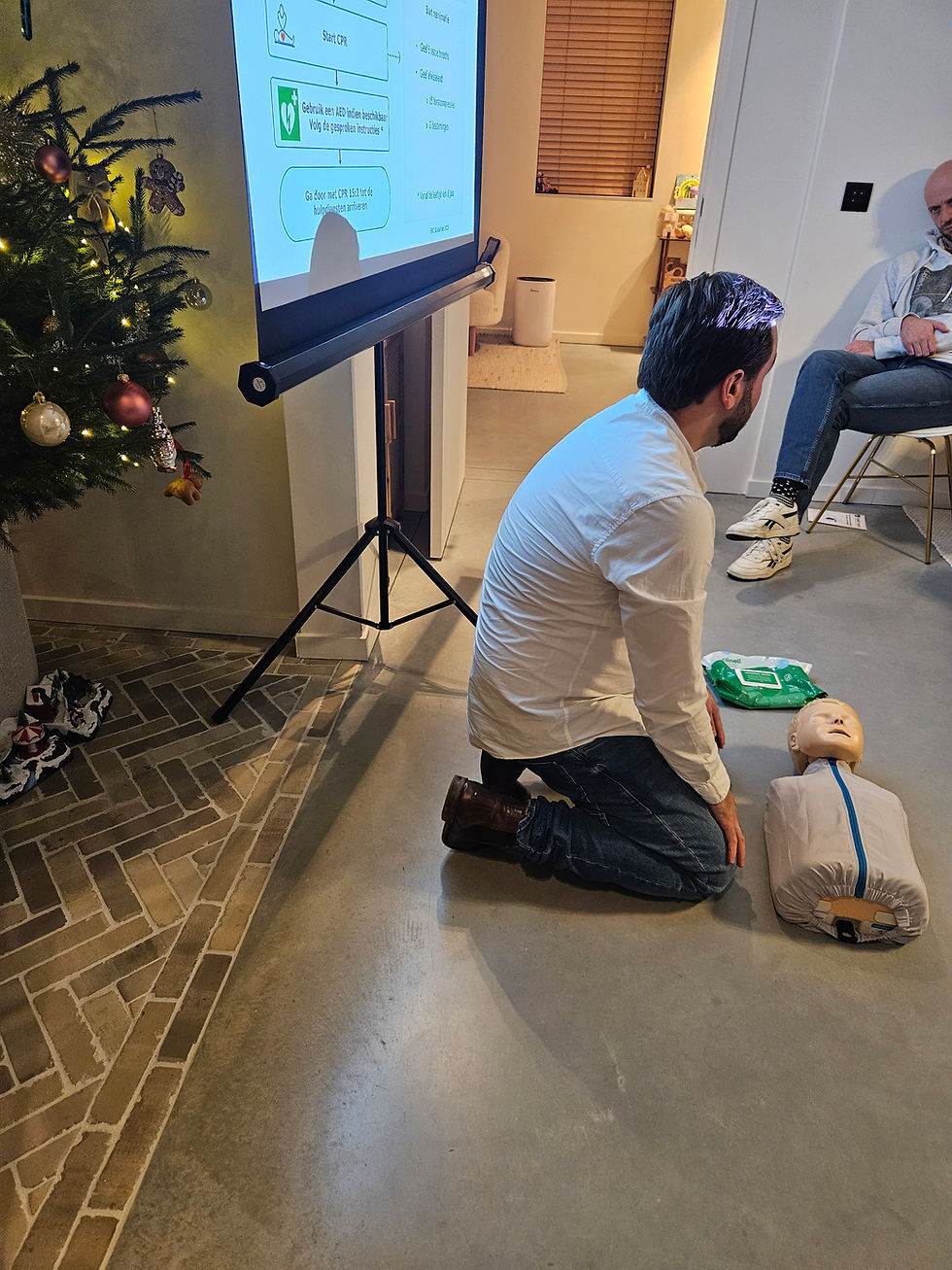 Thumbnail: WORKSHOP | EHBO & reanimatie baby en kind ism start 2 rescue