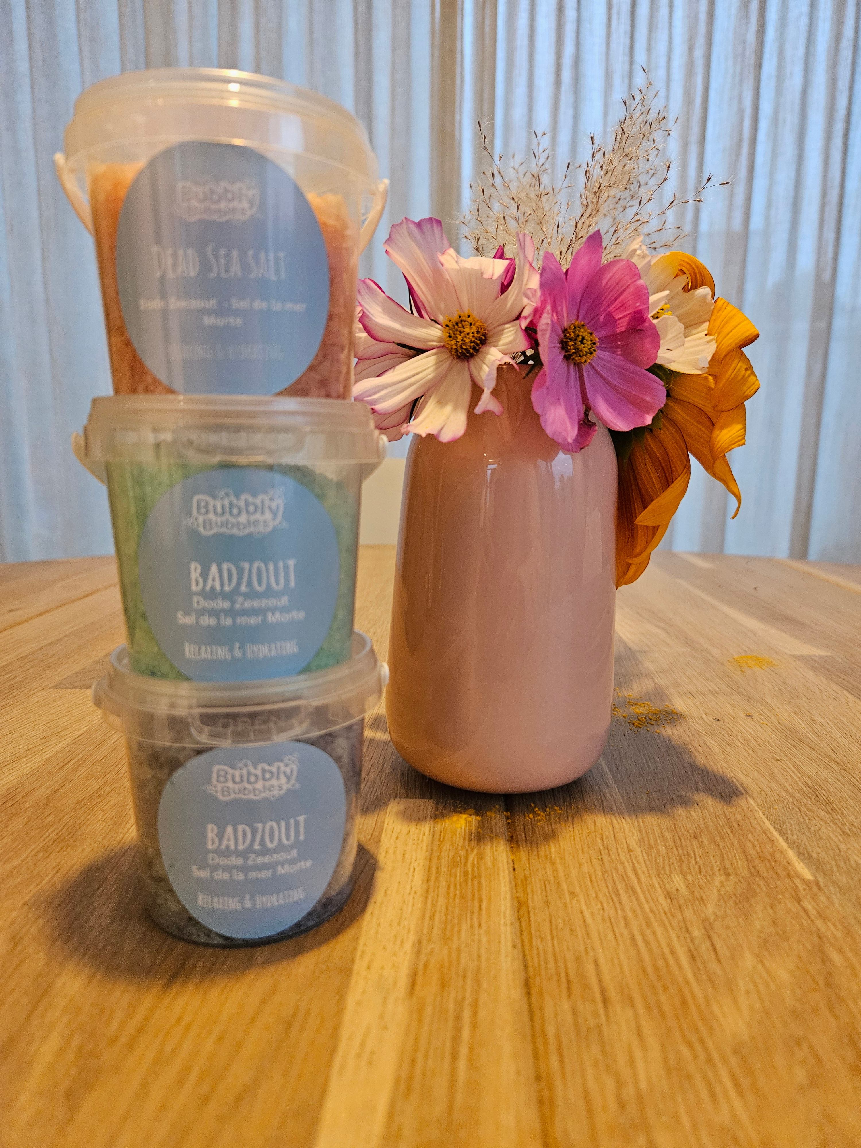 BUBBLY BUBBLES - dode zee badzout