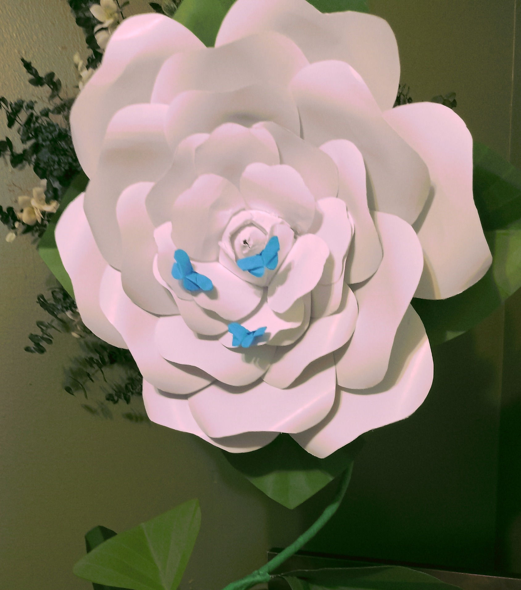 Free-Standing Huge White Rose