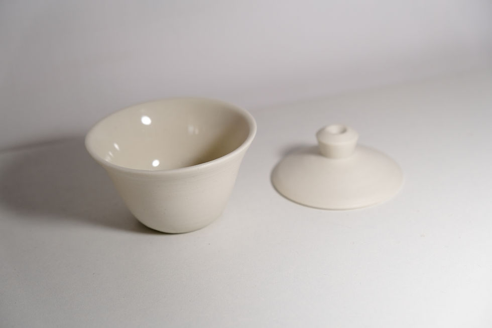 Thumbnail: Flying Saucer Gaiwan