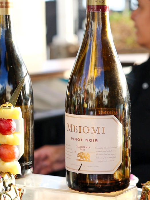 Bottle of Wine for the table at Diamond Head Luau