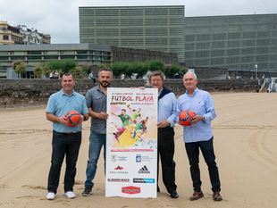Presentación de la 21ª edición del Torneo Amateur de Futbol Playa.
