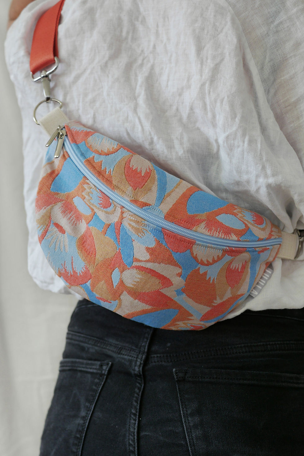 Miniaturbild: VACAY Bauchtasche XL