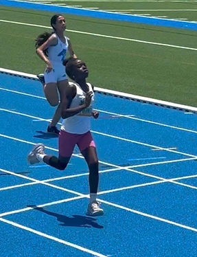 GCR Girls Sprint Finish State Track