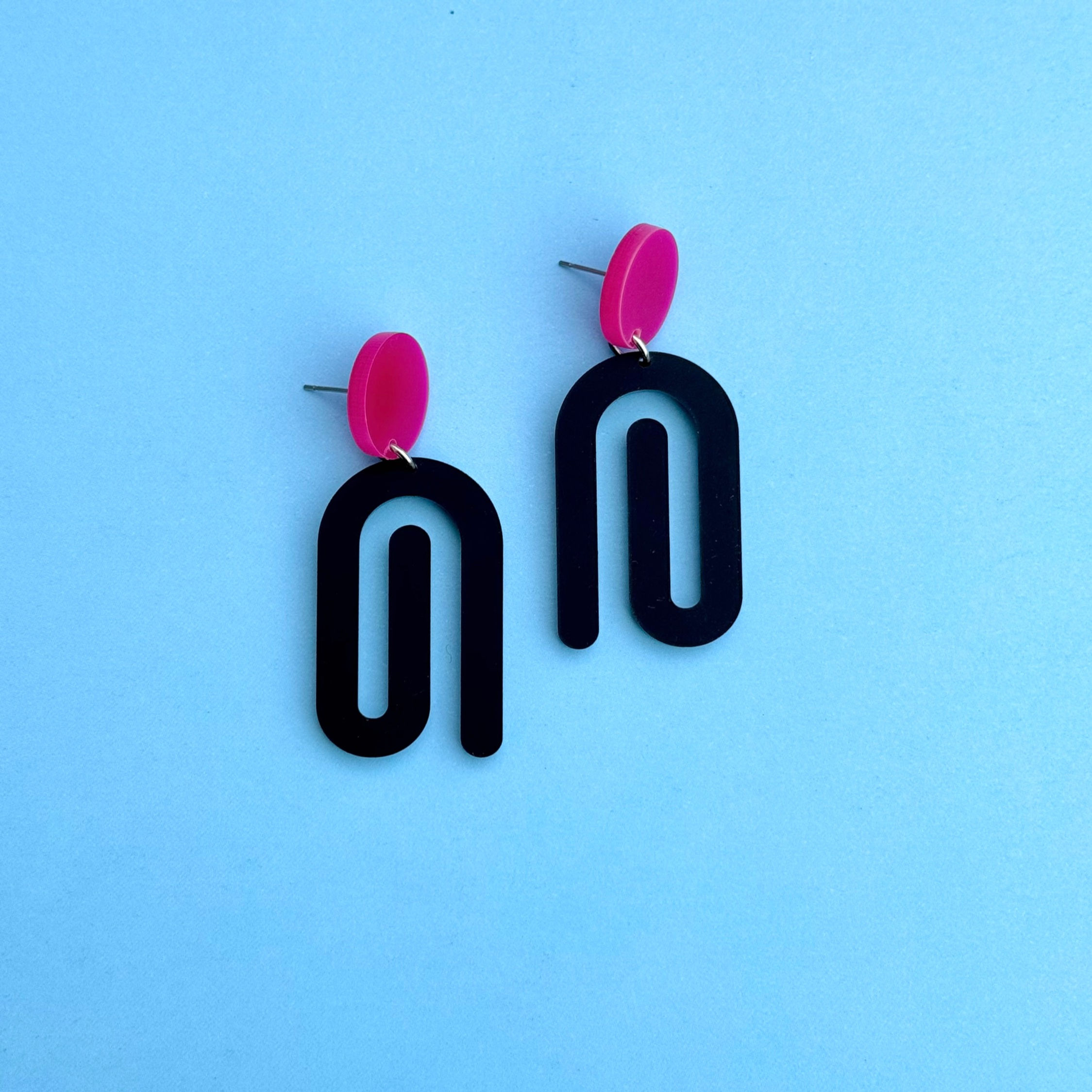 Hanging earrings magenta/pink