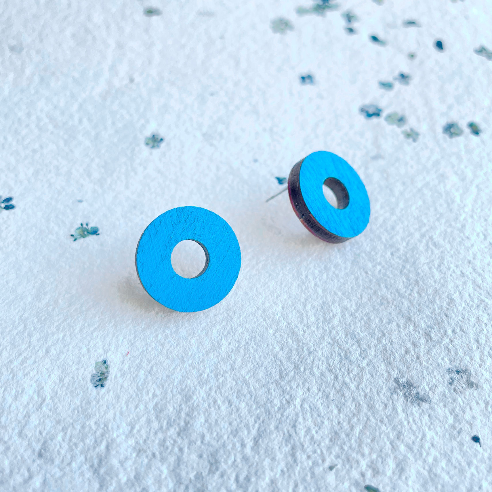 Wooden earrings circles blue