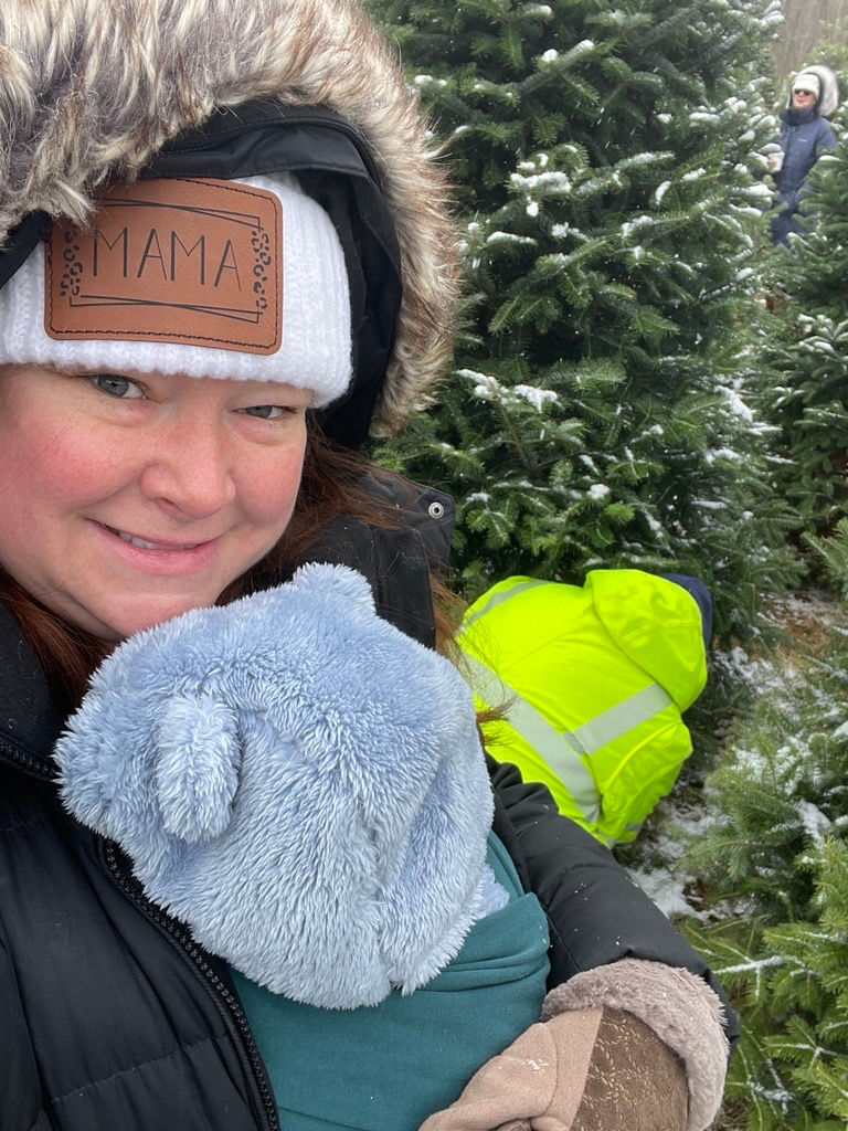 When Motherhood Broke Me Open: My Postpartum Story, the Pressure No One Saw, and the Unexpected Tool That Helped Me Heal