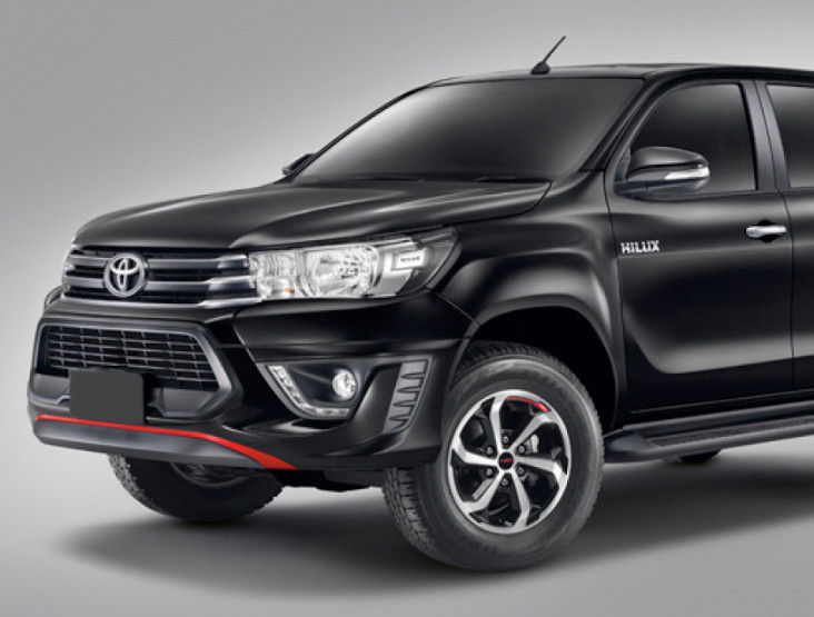 Thumbnail: Hilux Revo TRD Style Front Bumper & Rear Bumper Corner
