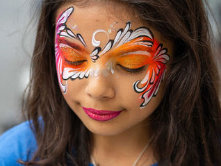 Best Holiday Face Painting Ideas for Kids’ Parties and Winter Events