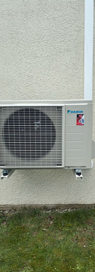 pompe à chaleur installé par l'entreprise Claude Naour Chauffage sur le site du chauffagiste Claude Naour Chauffage situé dans le département Nord 59 à Orchies