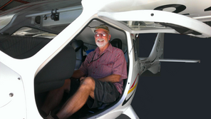 Grahame Smith gains his Recreational Pilot Certificate
