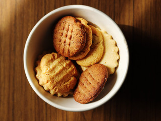Super Easy Peanut Butter Cookies