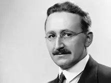 Critique on Hayek’s road to serfdom. Chapter 10: “Why the Worst Get on the Top”