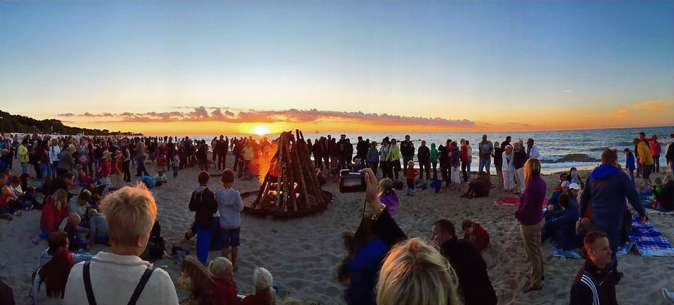 Beachparty mit Lagerfeuer & der Nordlandband