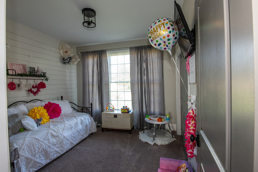 7956 Edgewater Dr- inside-3532