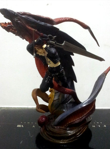 01 - Squall & Bahamut