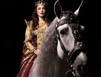 QUEEN W HORSE.jpg