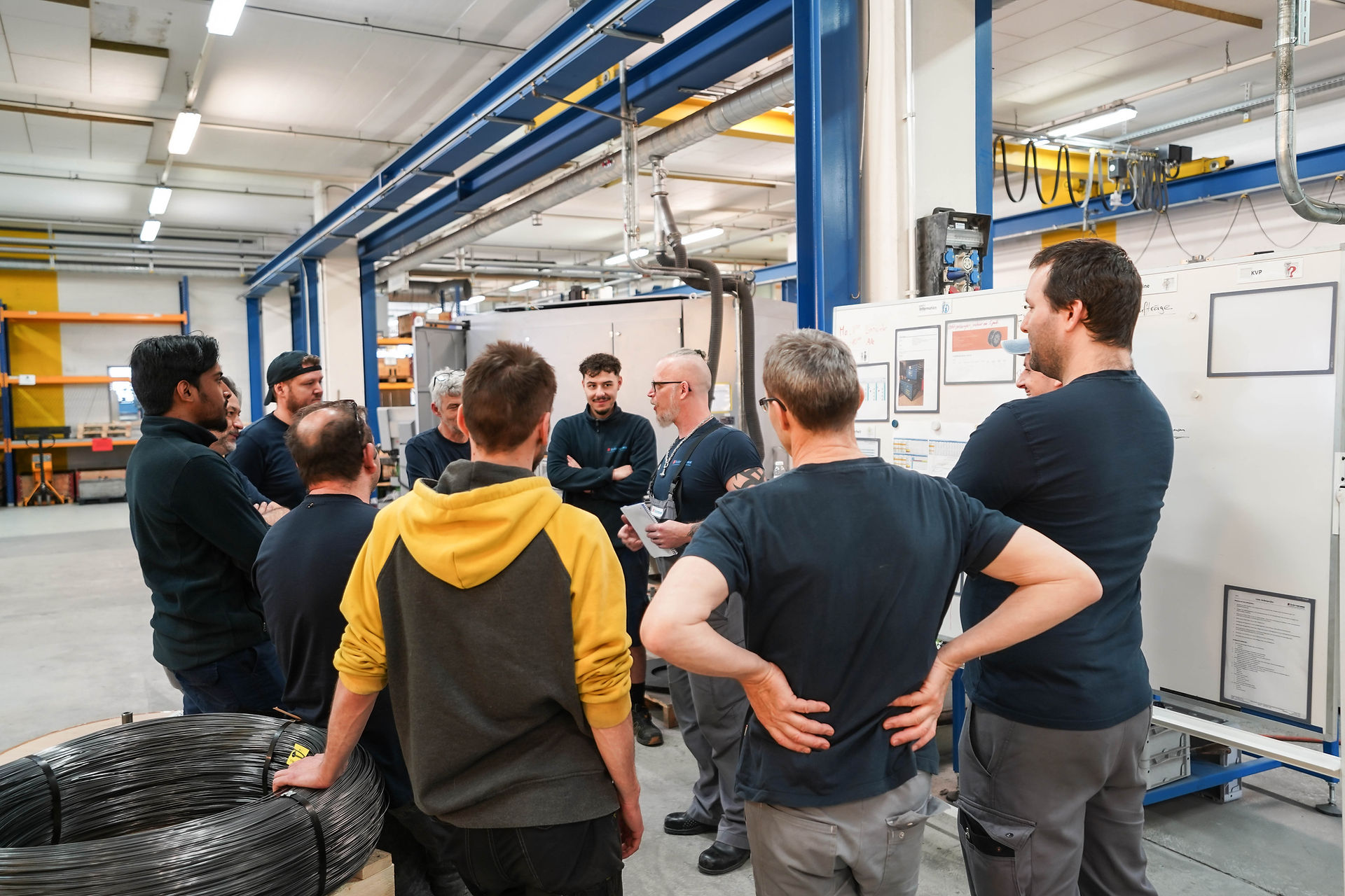 Federtechnik Teambesprechung