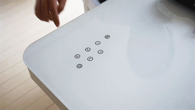 ボタン1つで昇降