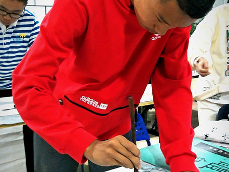 The Journey of Penghuan: Mastering Chinese Calligraphy the Traditional Way at Zhengdao School